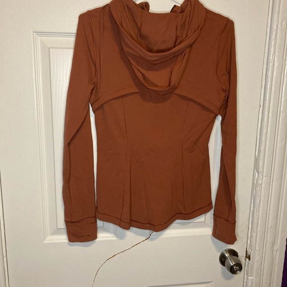 Lululemon Women's Brown Zip-Up Hoodie - Picture 2 of 3